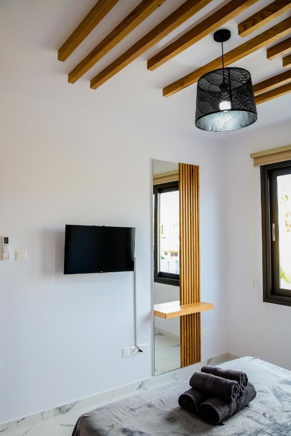 Sea Side Appartment In Kato Paphos Exteriér fotografie